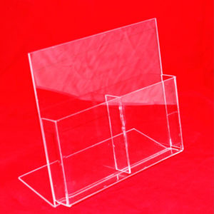 Çift Gözlü Broşürlük